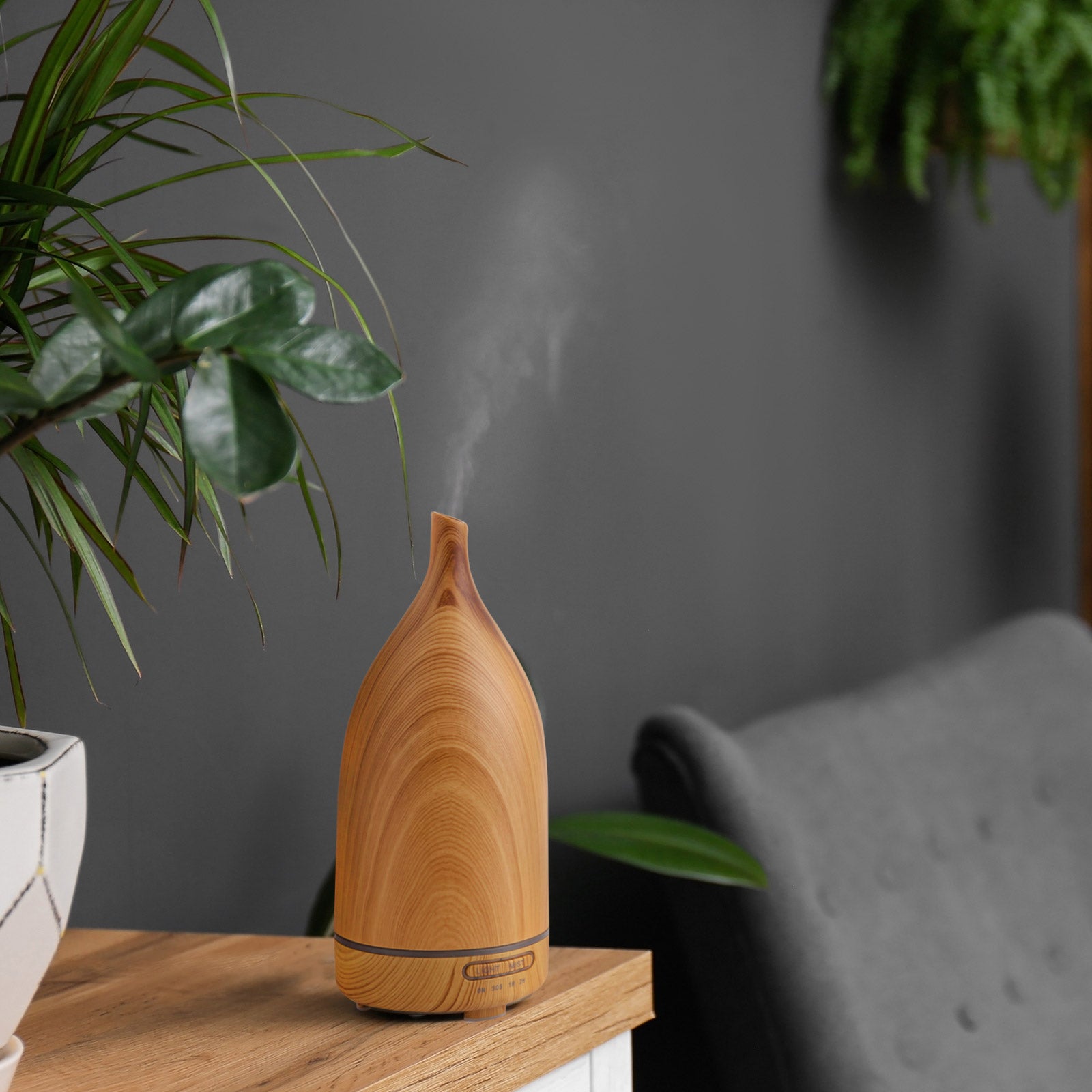 Milano Decor Aroma Diffuser 100ml Ultrasonic Humidifier Purifier And 3 Pack Oils Light Wood - AULASH